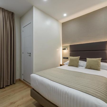 Hostal Sun Gate Madrid Kültér fotó