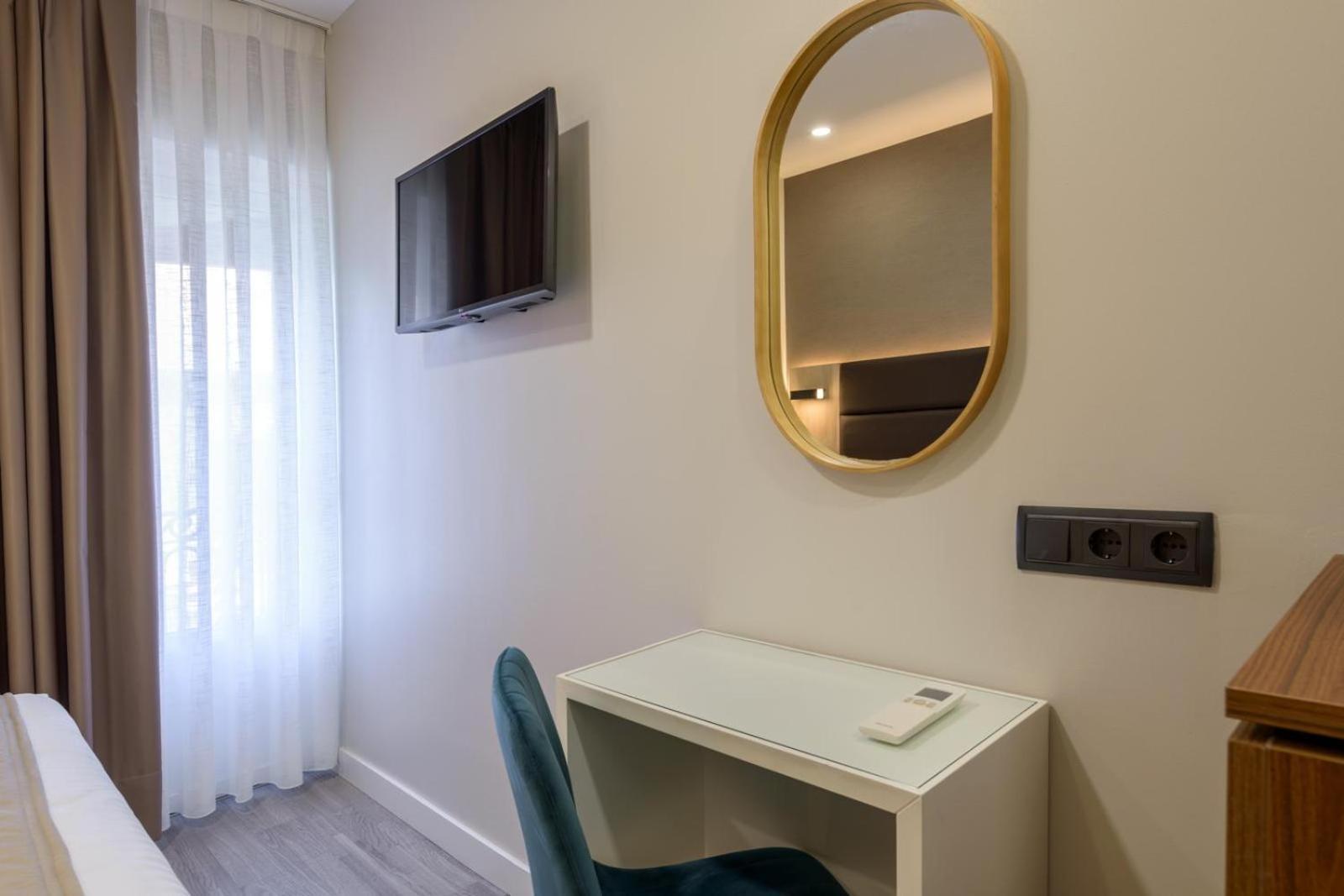 Hostal Sun Gate Madrid Kültér fotó