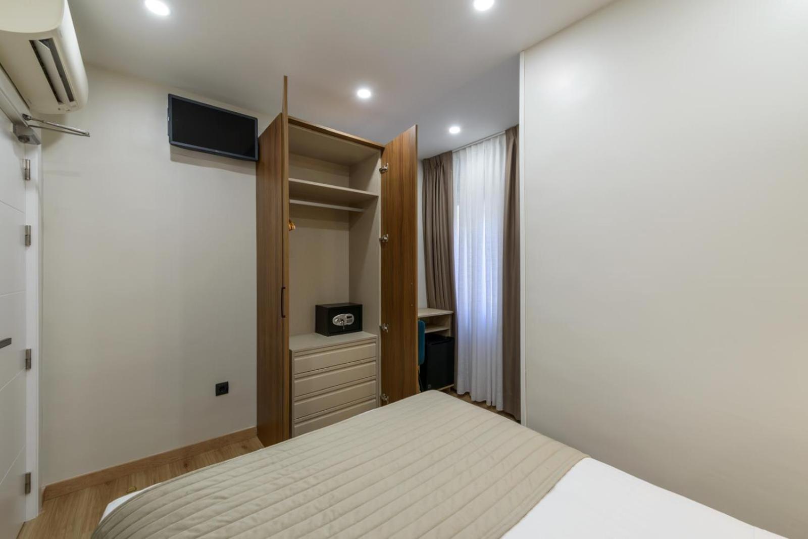 Hostal Sun Gate Madrid Kültér fotó